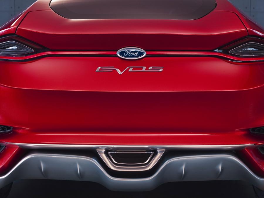  Ford Evos Concept 2011 года  (фото 4 из 62)
